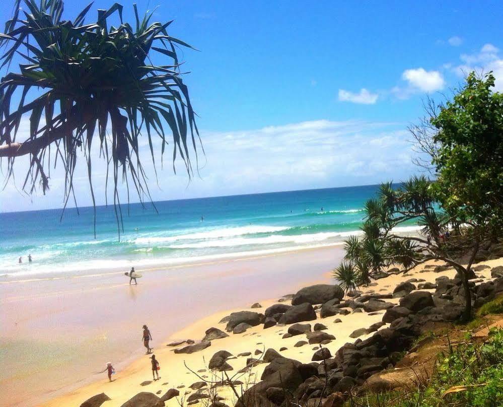 Komune Resort And Beach Club Greenmount Beach Coolangatta Exterior photo